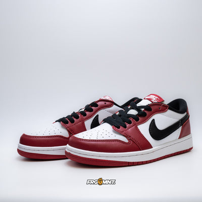 Air Jordan 1 Retro Low 'Chicago'