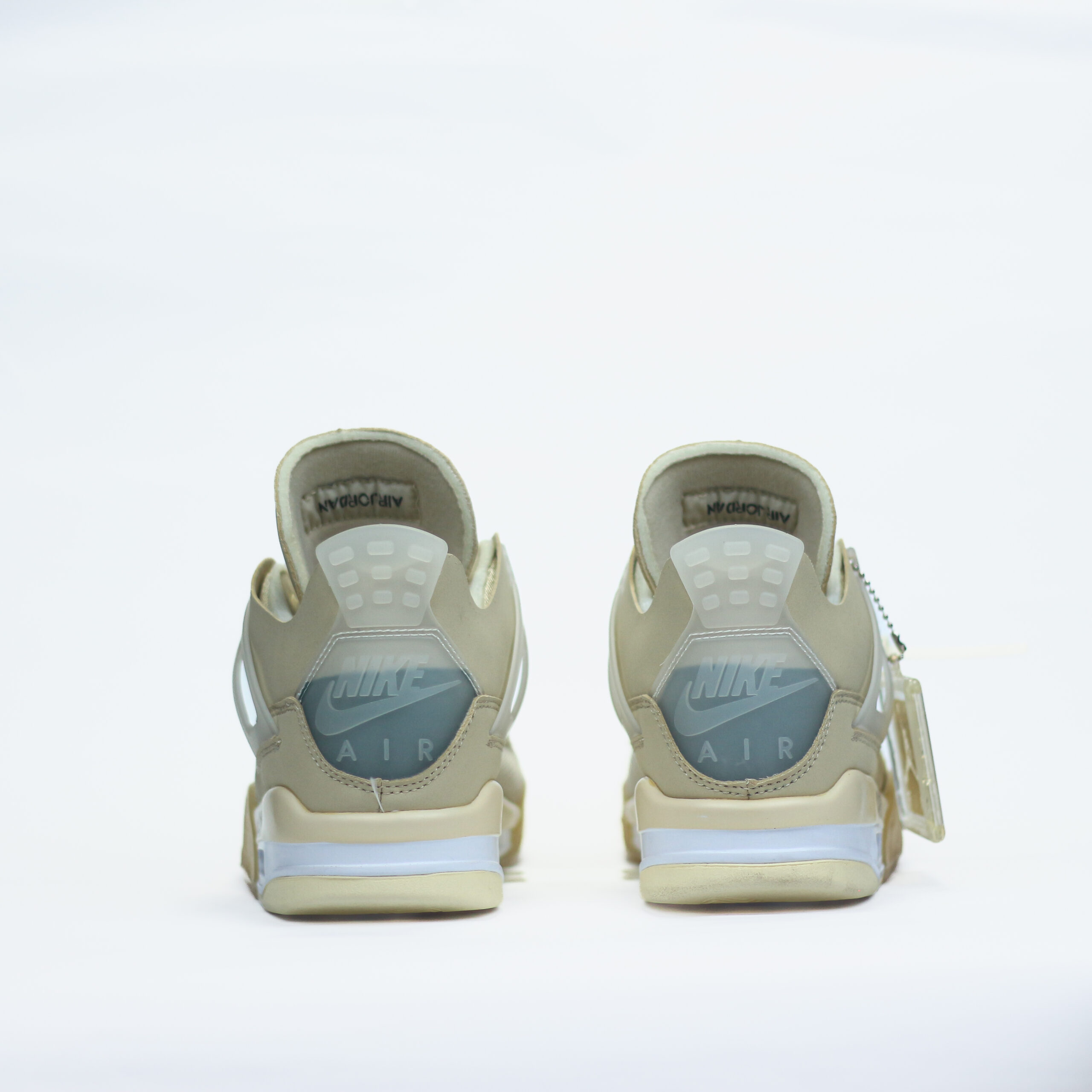 OFF - une languette et les Jordan Wings  BabylinoShops - WHITE x Air Jordan  4 Sail Black Lives Matter Auction